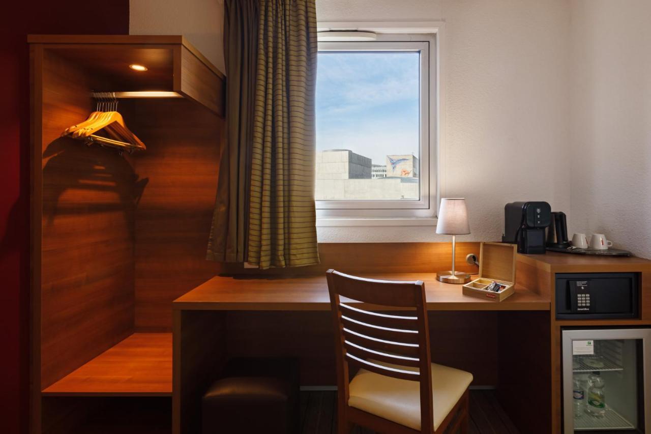 Holiday Inn Clermont Ferrand Centre By Ihg Εξωτερικό φωτογραφία
