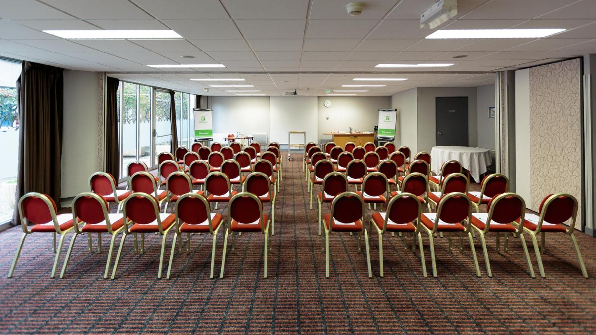 Holiday Inn Clermont Ferrand Centre By Ihg Εξωτερικό φωτογραφία