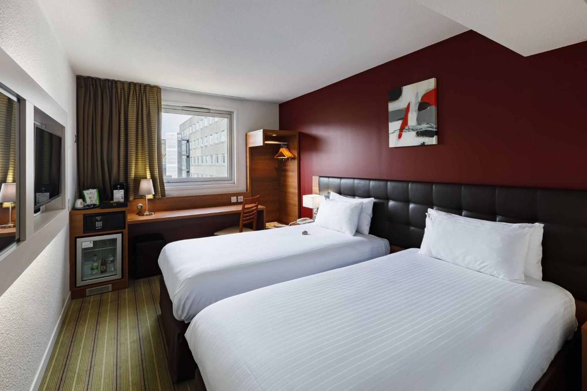 Holiday Inn Clermont Ferrand Centre By Ihg Εξωτερικό φωτογραφία