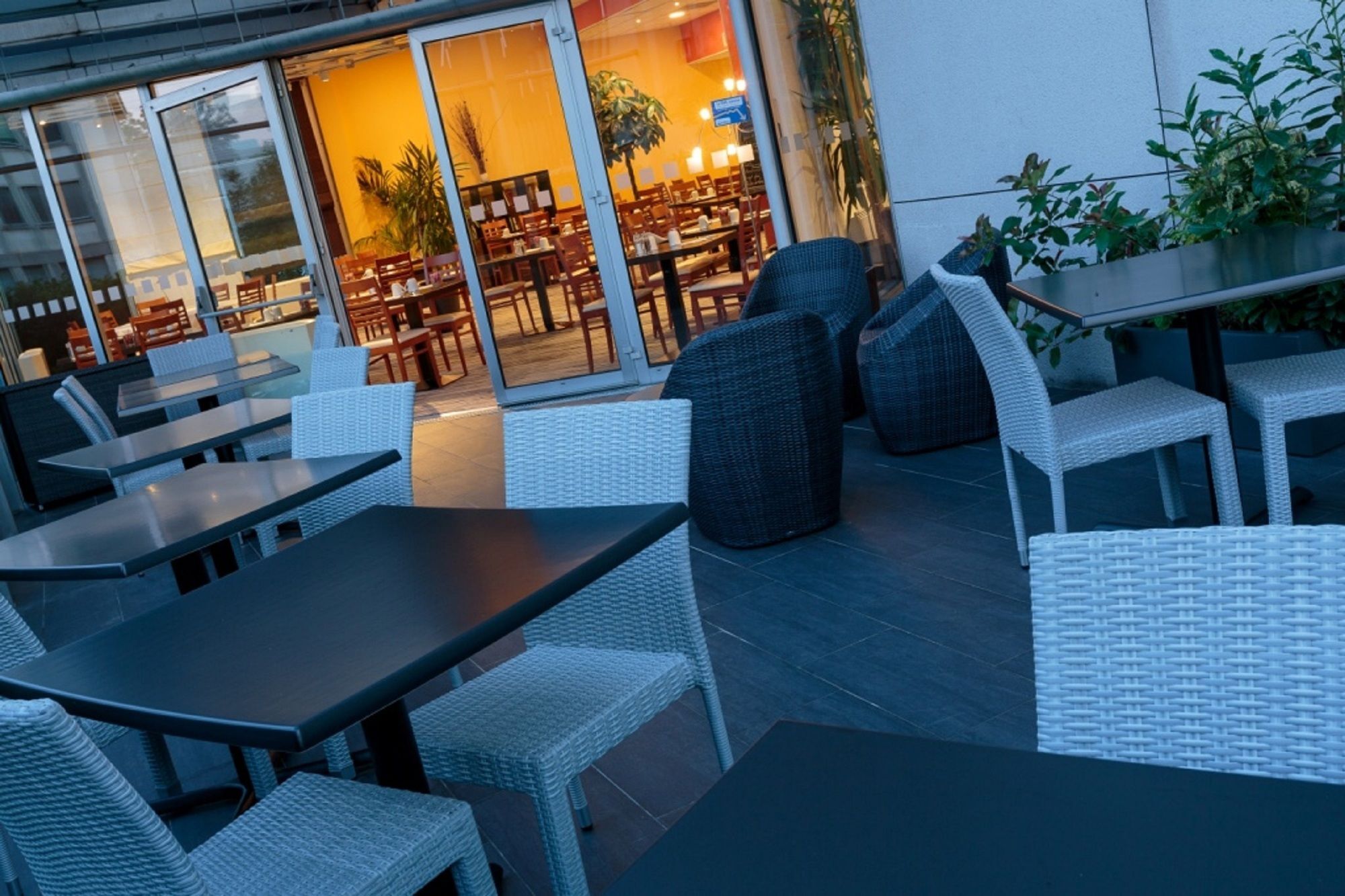 Holiday Inn Clermont Ferrand Centre By Ihg Εξωτερικό φωτογραφία